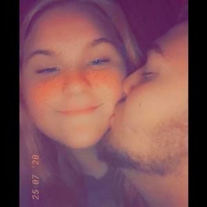 Meet your Posher, Makiah